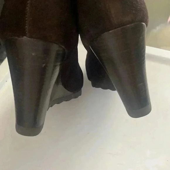 Michael Kors Norma Brown Suede Wedge Boots - Picture 6 of 10